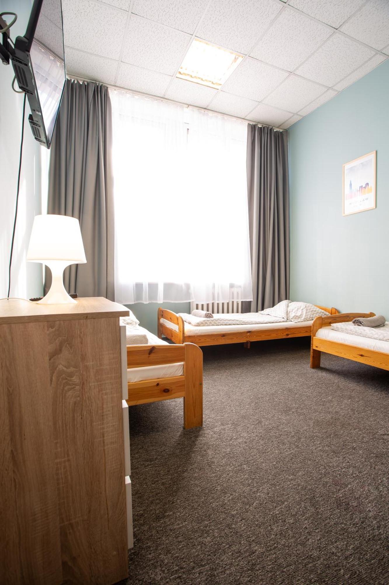 Moon Hostel Wroclaw Exterior photo
